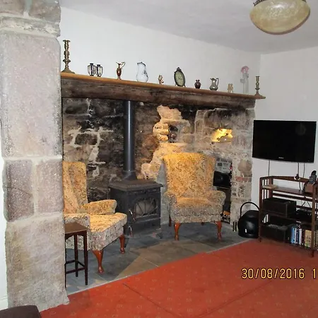 Kilmaneen Farmhouse Bed & Breakfast Ardfinnan